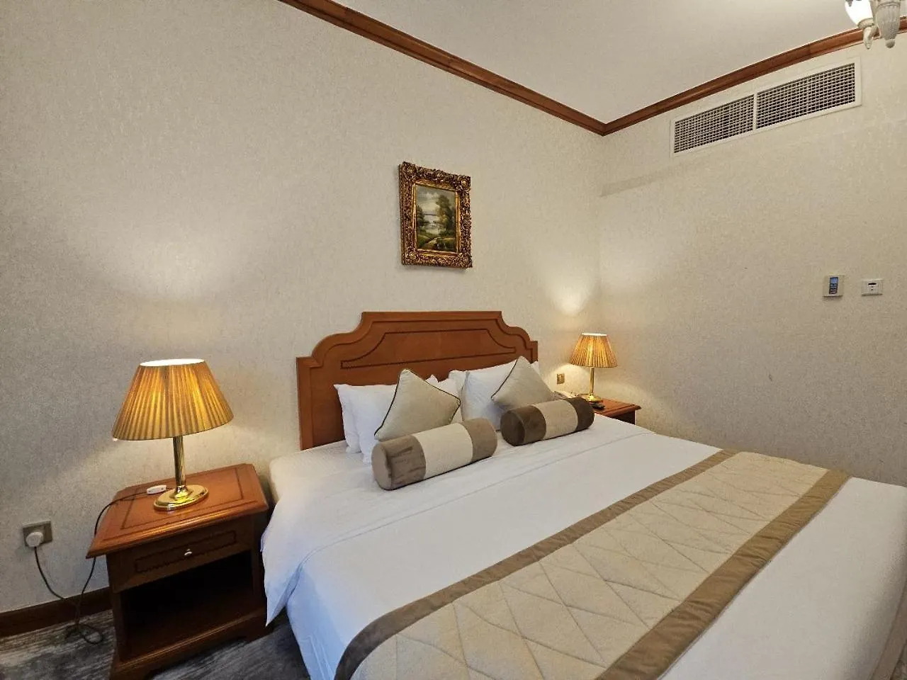 Royal Concorde Hotel & Suite دبي